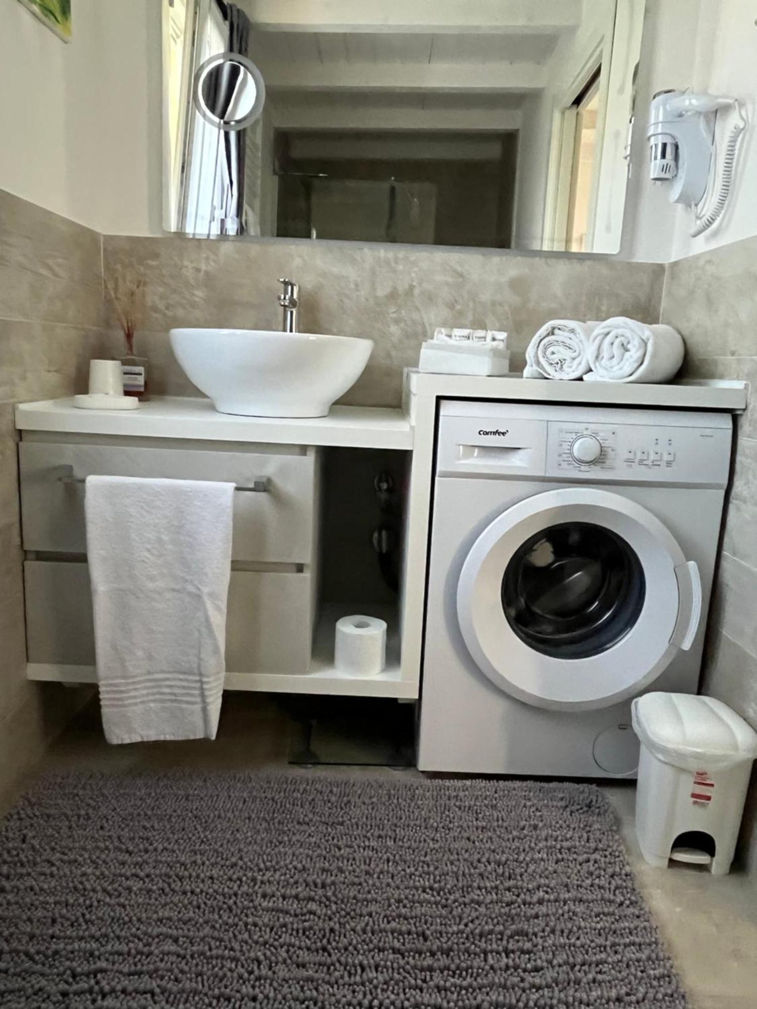 Sirmionerooms Exteriör bild
